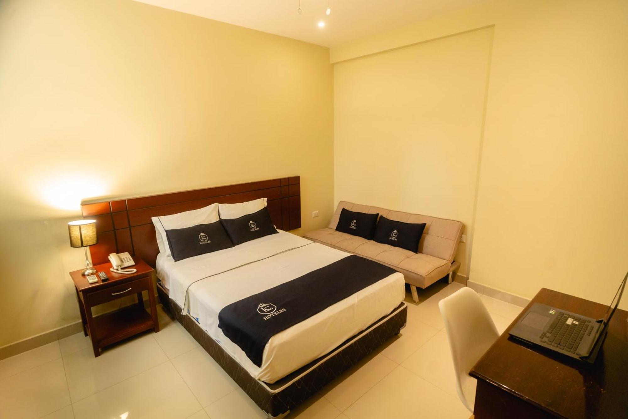 Lc Hoteles Piura Exteriör bild