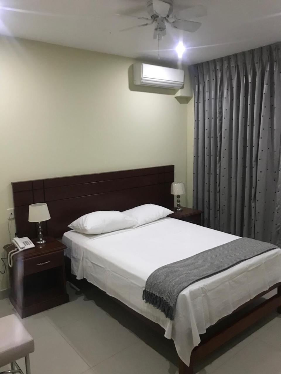 Lc Hoteles Piura Exteriör bild