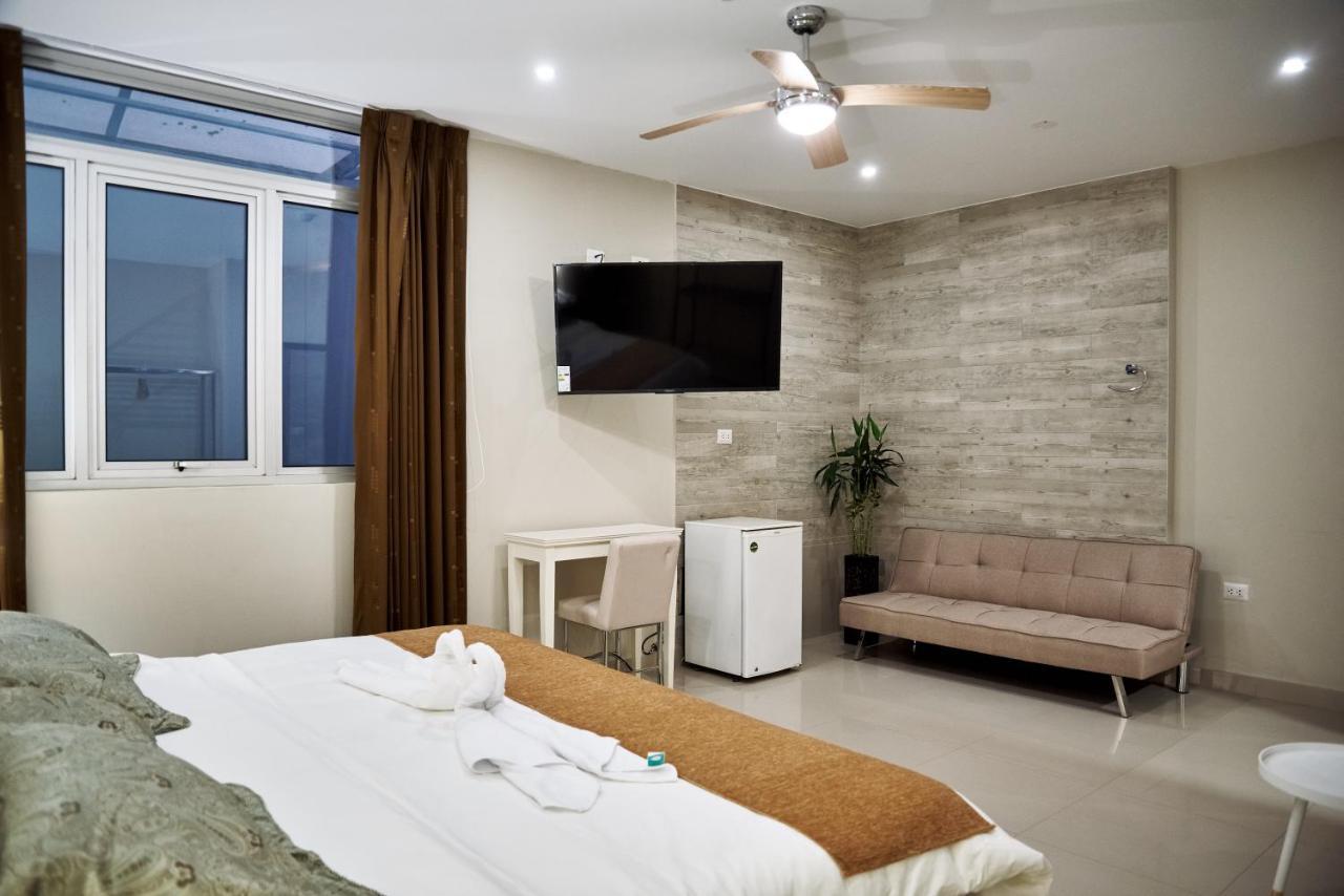 Lc Hoteles Piura Exteriör bild